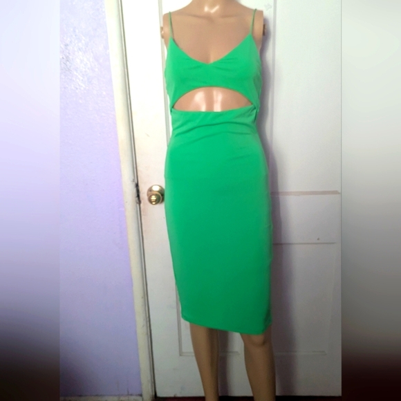 alice +Oliva Green Cutout Midi Dress - Picture 1 of 1